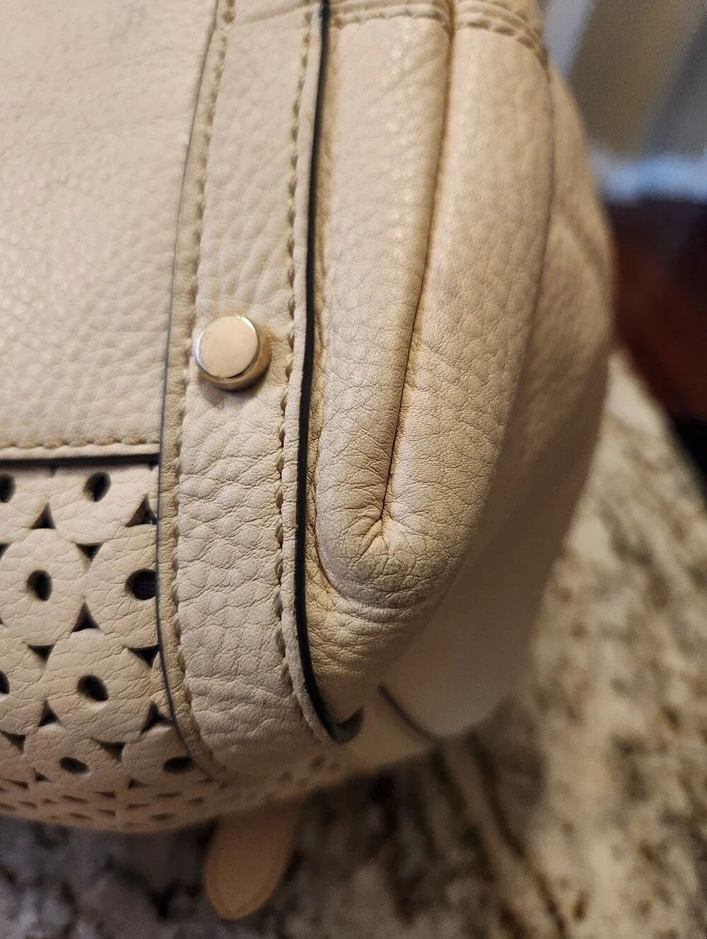 Kate Spade NY Handbag Mercer Isle Sloan Leather Satchel Cream GUC Laser Cut